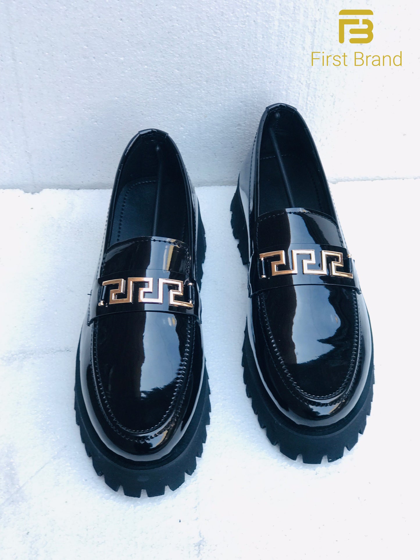 C001-Chunky shoe