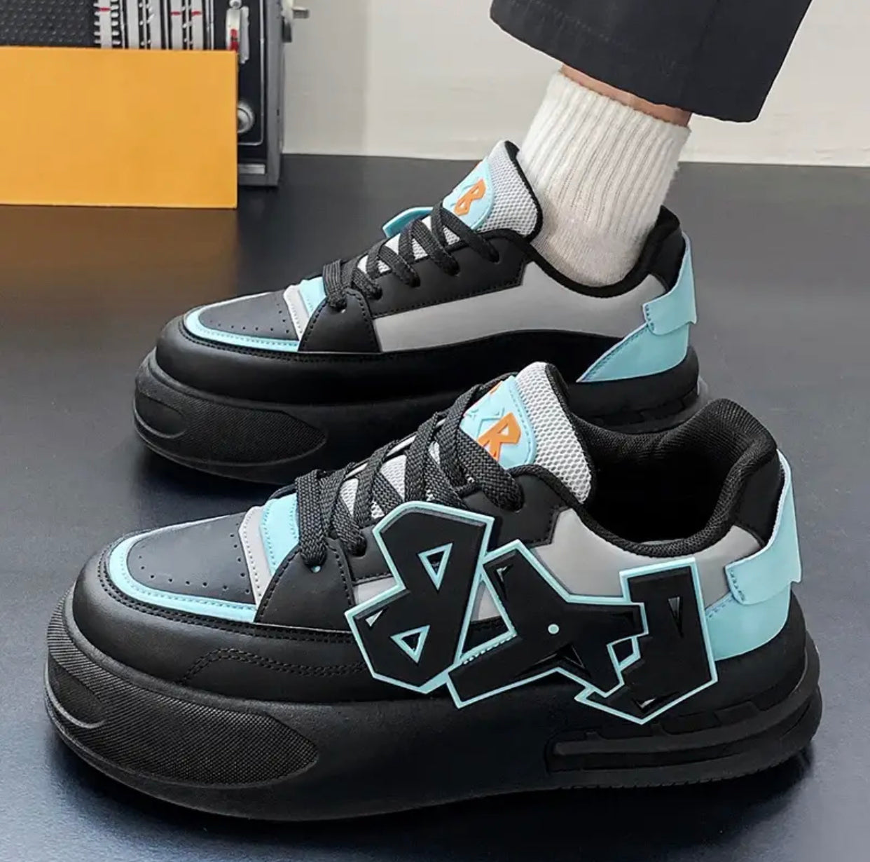 J005-Golf jogger
