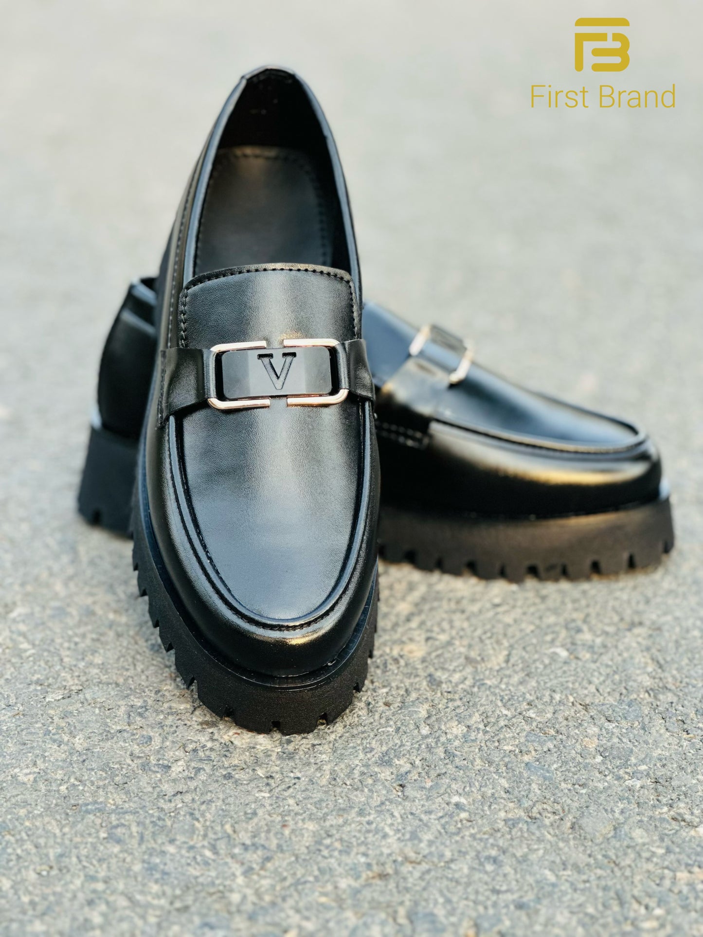 C016-Chunky shoe