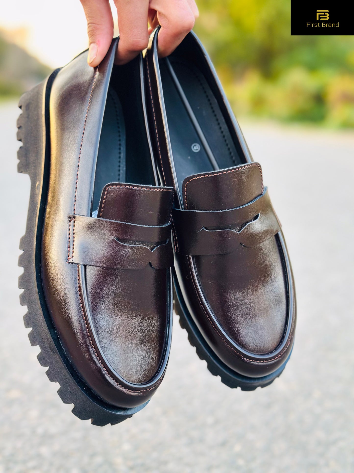 C004-Chunky Shoe