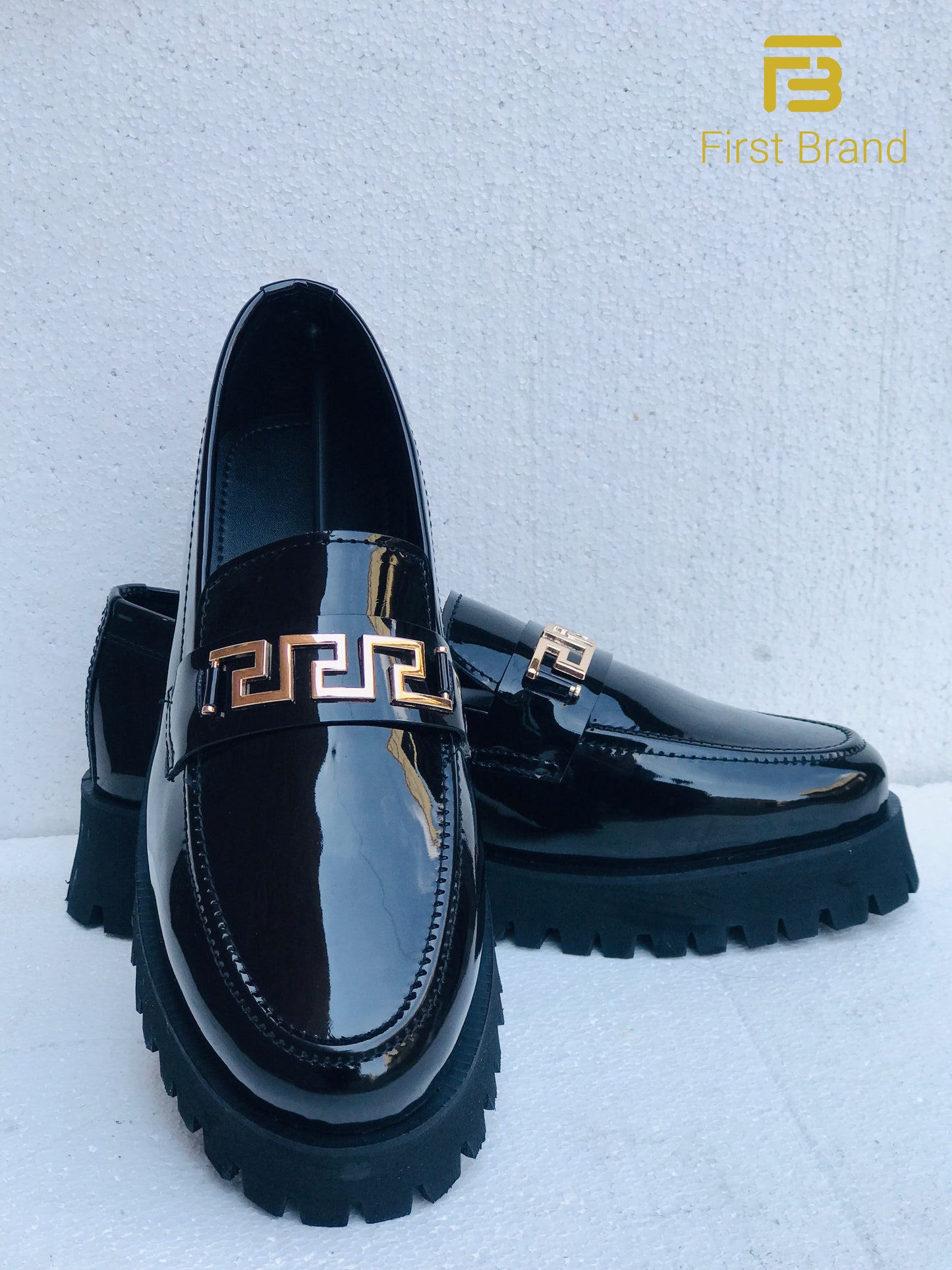 C001-Chunky shoe