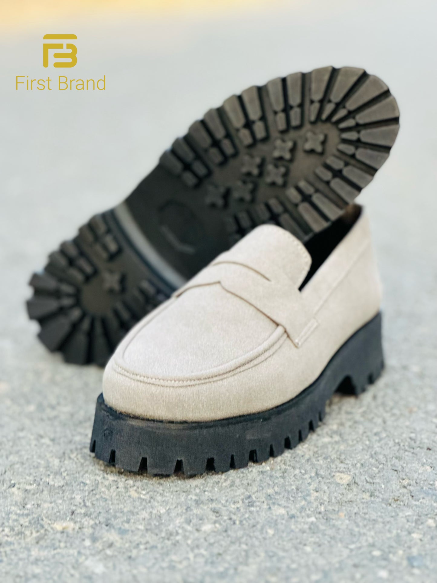 C012-Chunky Shoe