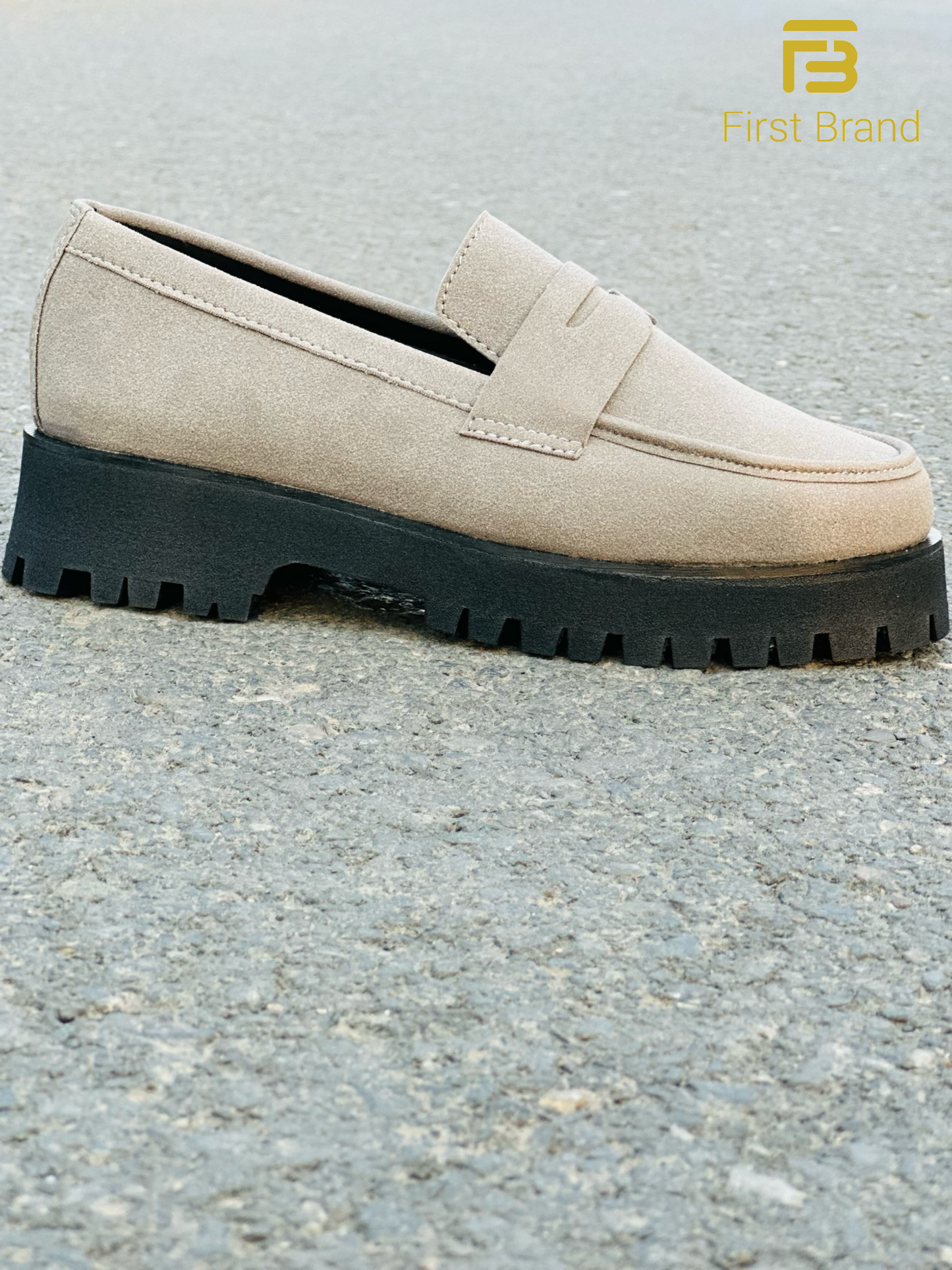 C012-Chunky Shoe