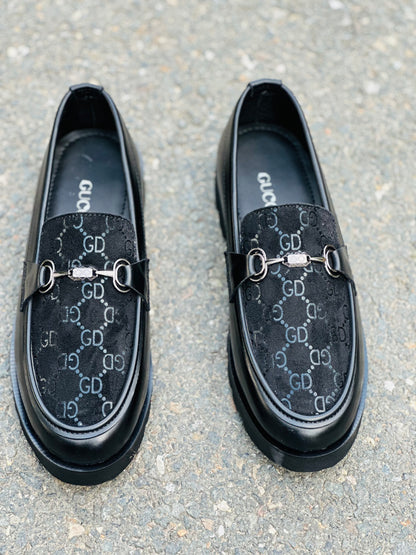 C008- GUCCI Shoe