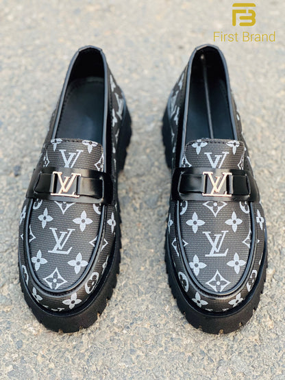 C006-Chunky shoe LV