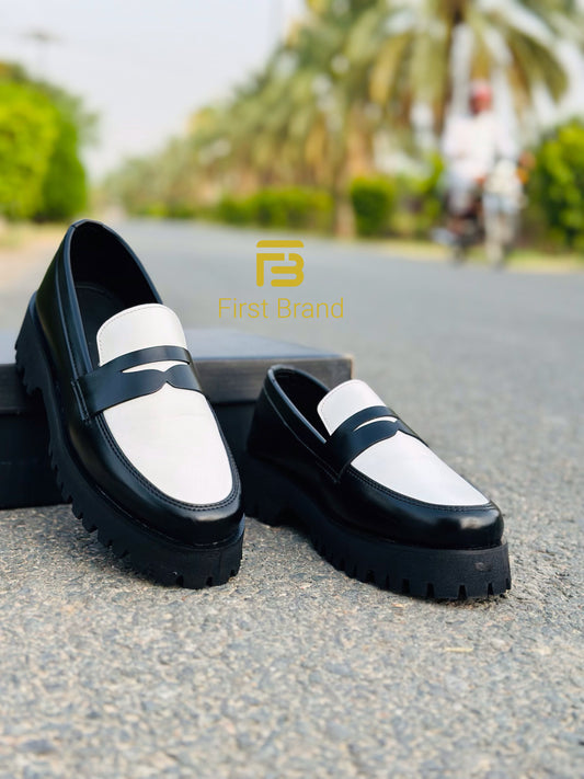 C002- Chunky shoe