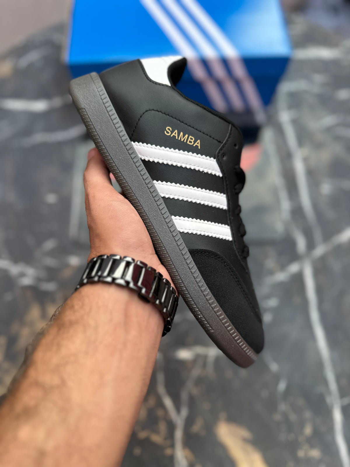 J004-SAMBA Sneaker