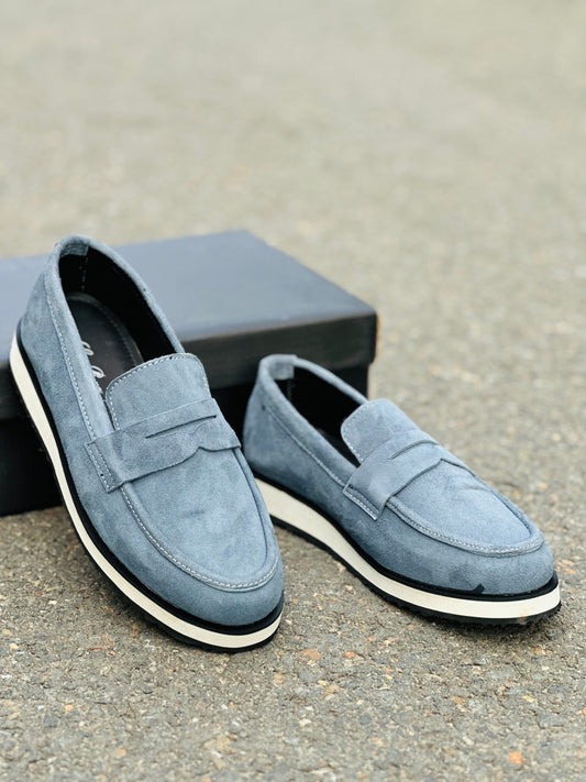 C001-Old Money suede leather shoe