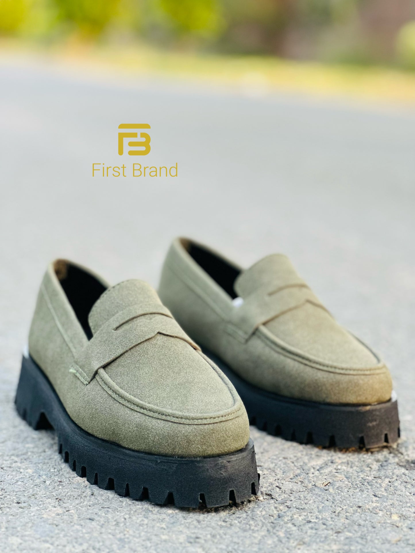 C013-Chunky shoe