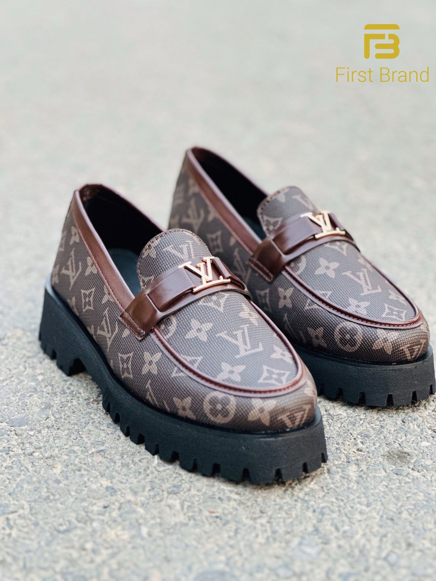 C007-Chunky Shoe LV
