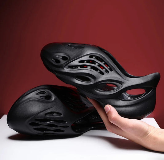 AS01-Croc Black