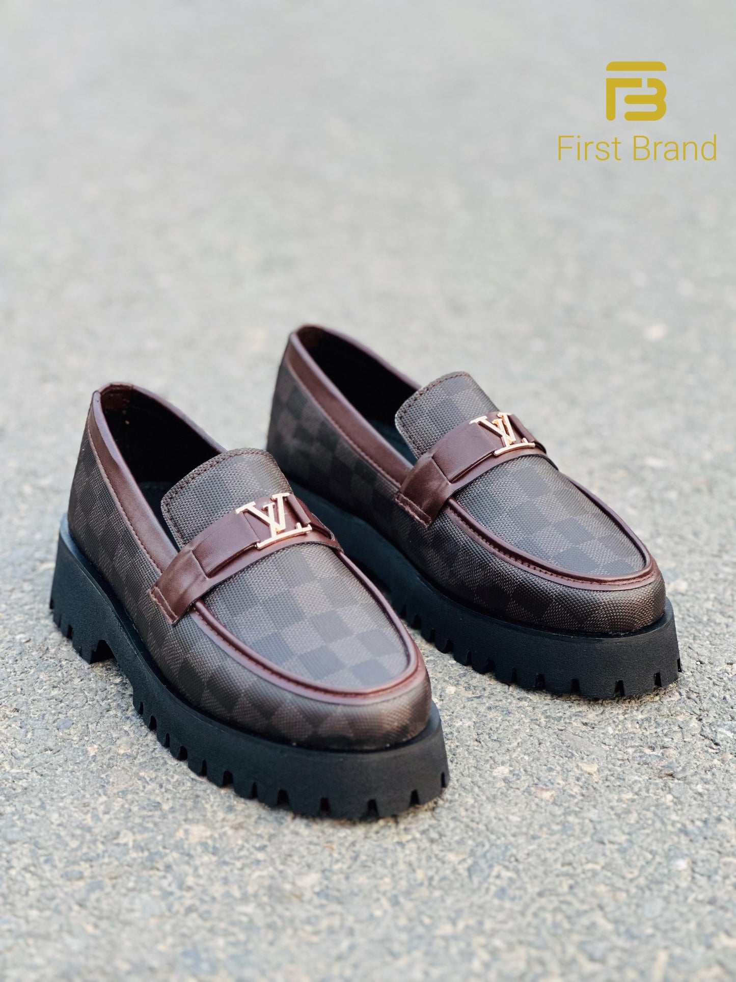 C009-Chunky shoe