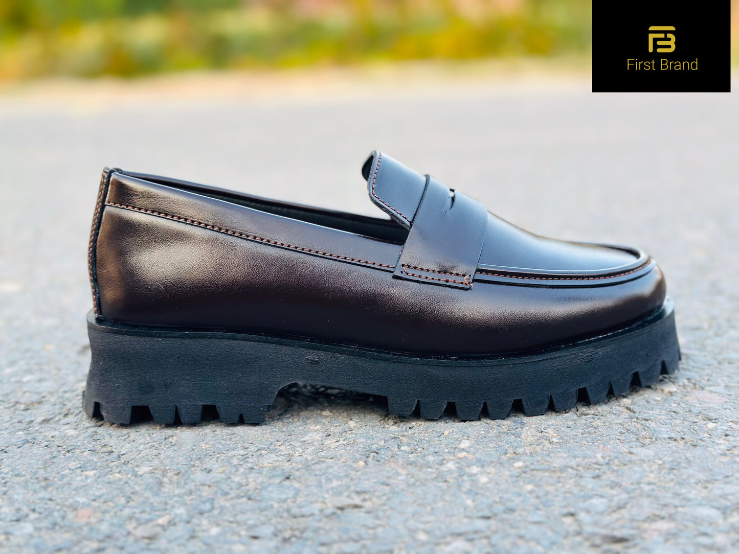 C004-Chunky Shoe